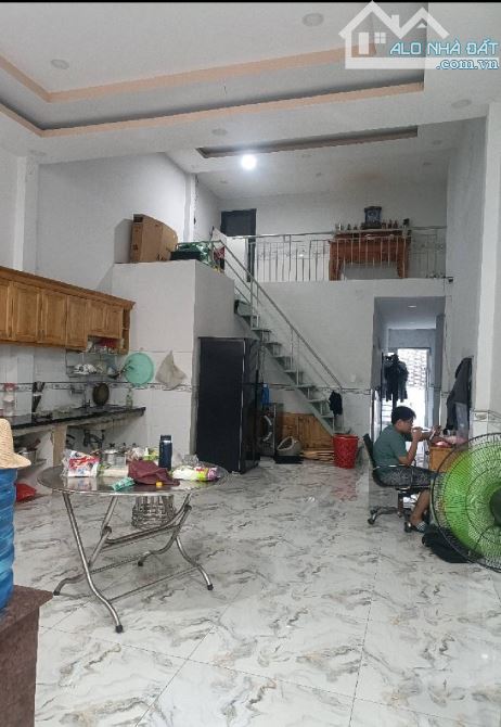 BÁN NHÀ MTKD DƯƠNG CÔNG KHI BÀ ĐIỂM( XÃ XUÂN THỚI THƯỢNG CŨ) HÓC MÔN- 200M2- 5×40 DÀI MIÊN - 3
