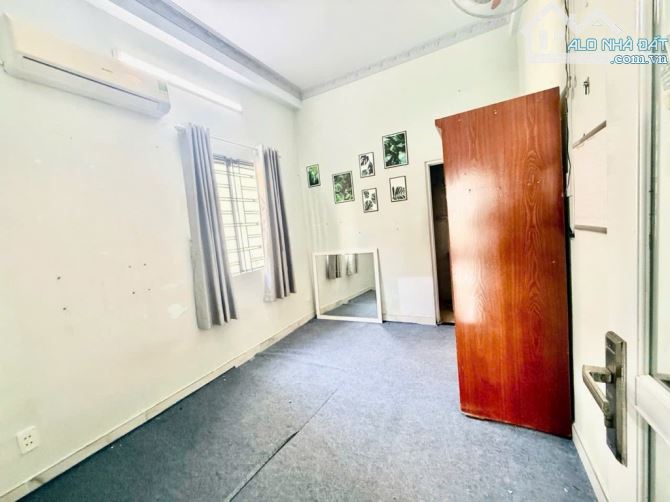 NHÀ 3 TẦNG BTCT💥40M2 CN💥 - THÍCH QUẢNG ĐỨC - PHÚ NHUẬN - 4 PHÒNG NGỦ - CHỈ NHỈNH 5 TỶ. - 3