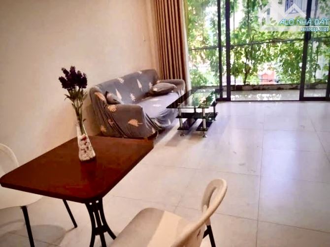 Tòa căn hộ 5 tầng- Mỹ Khê 1 - Dòng tiền 40 triệu tháng - 2
