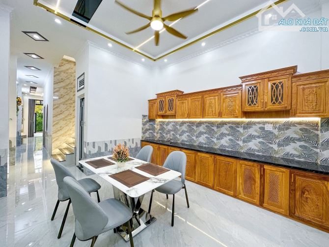 NHÀ TRỆT LẦU HẺM TỔ 3 Đ.NGUYỄN VĂN LINH CÓ SÂN RỘNG Ô TÔ GẦN ĐH Y DƯỢC, CHỢ BÀ BỘ - 3