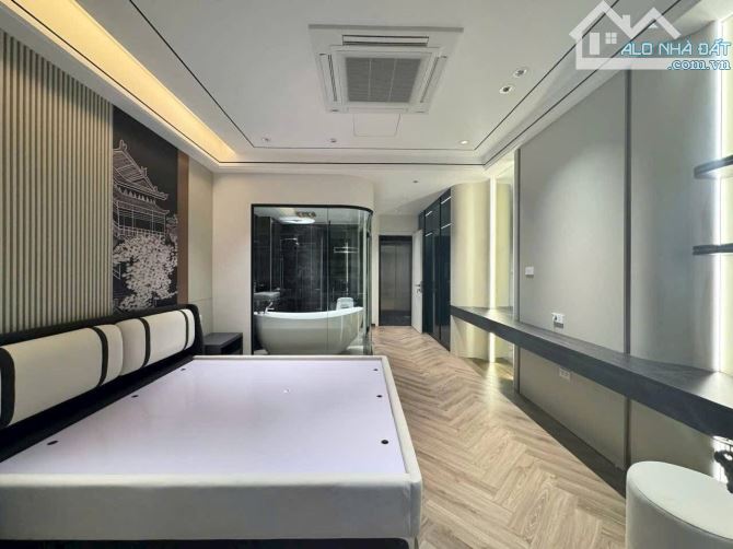 Bán Nhà Phố Trạm DT 45m2 MT 4m Lô Góc 7 Tầng Thang Máy Kinh Doanh Sầm Uất. - 6