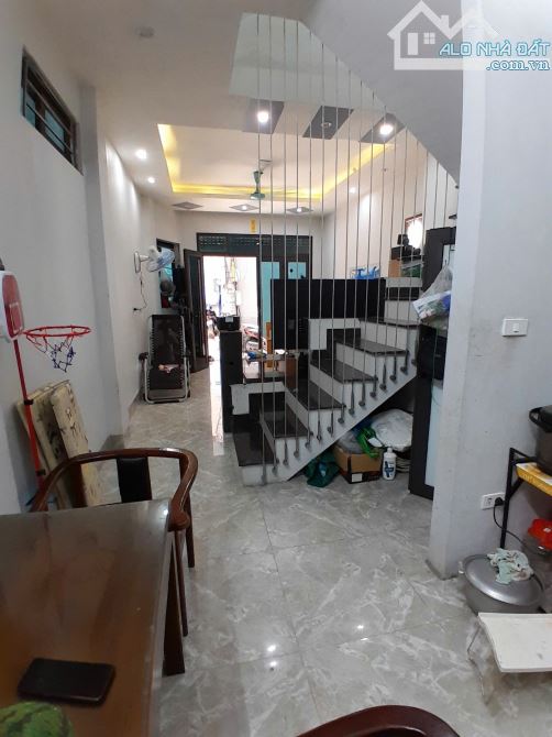 Bán nhà Đa sĩ Lô góc, mới đẹp, ô tô đỗ gần cạnh khu Đấu Giá - 4