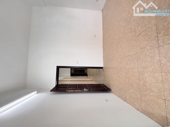 BÁN CHUNG CƯ 3B TRƯỜNG CHINH-600M ĐẾN ĐẠI HỌC BÁCH KHOA, XÂY DỰNG, KINH TẾ QUỐC DÂN - 4