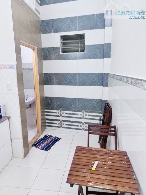 💥💥NHÀ ĐẸP KIÊN CỐ – MỚI TOANH –   KIỆT THÔNG TÔN ĐẢN  –CÁCH KIỆT Ô TÔ 30m  GIÁ CHỈ 2.X - 4