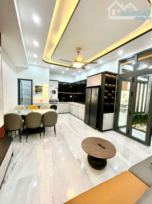 Nhà vườn sân rộng 155m² thổ cư, hồ cá koi, gần Huỳnh Tấn Phát, giá tốt nhất khu vực - 4