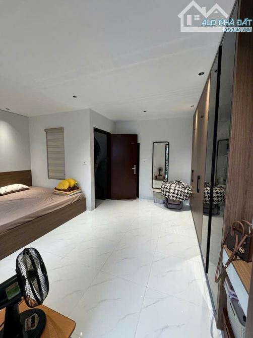 Nhà Quang Tiến,Đại Mỗ,Tây Mỗ 43m2x5T dân xây,oto vào nhà,cách mặt phố 40m full đồ 10,5 tỷ - 4