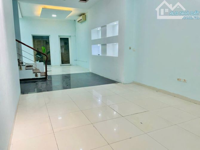 Cho thuê biệt thự Mỗ Lao - Hà Đông. DT 205m2, 4 tầng thang máy, full điều hòa. Ô tô đỗ cửa - 4
