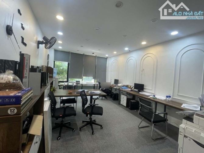 Cho thuê căn nhà phố Vũ Phạm Hàm, Diện tích 65m2 x 6,5 tầng thông sàn có Thang Máy - 4