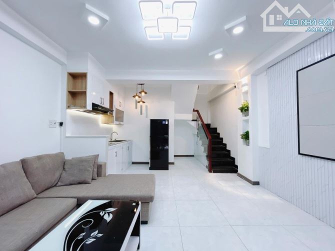 NHÀ MỚI 2 TẦNG BÊN CẠNH PHÚ MỸ HƯNG DTSD 60M2 - PHÚ THUẬN Q7 - CHƯA TỚI 4ty - 4