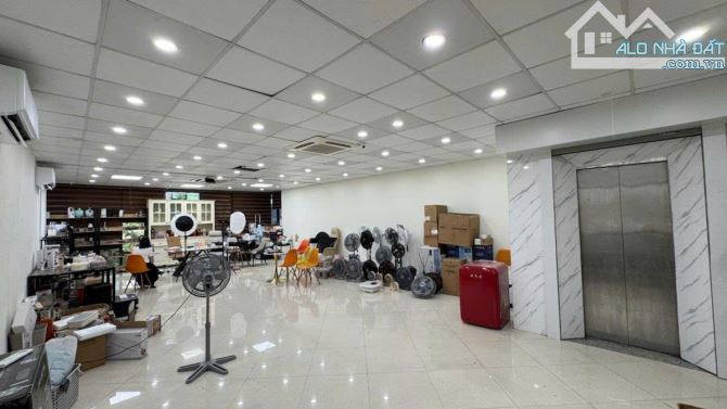 Tòa nhà văn phòng 110m2, 7 tầng, mt 8m, 54 tỷ, VIP phân lô Thái Hà ô tô tránh, ngõ thông - 4
