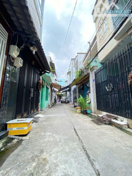 🏡 Bán nhà đẹp mới 2 tầng  – Hẻm xe hơi Lê Văn Quới, giáp Tân Phú – 4x10m-  chỉ 4...tỷ - 4