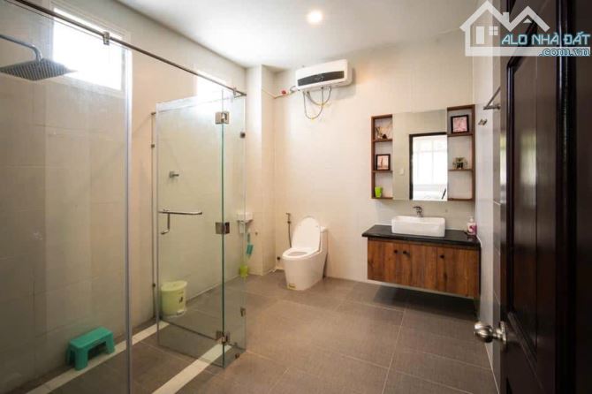 BIỆT THỰ NGHỈ DƯỠNG 2 MẶT TIỀN ĐƯỜNG LỚN - VỊ TRÍ PHƯỜNG 8 GẦN NGÃ NĂM ĐẠI HỌC ĐÀ LẠT - 4