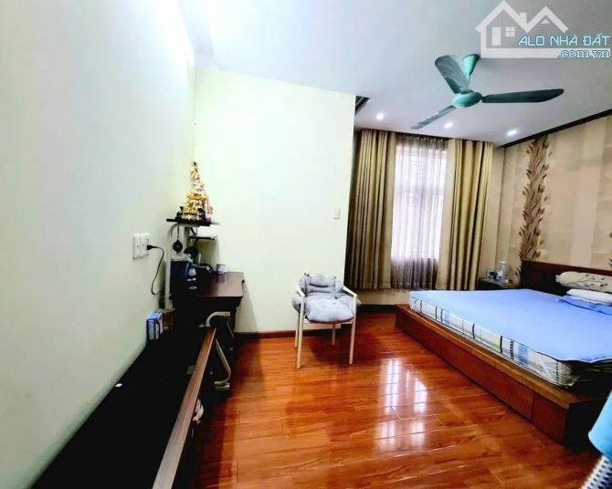 Bán Nhà Cách Mạng Tháng Tám, Quận 10: 4 Tầng, Ngang 5.1M, Nở Hậu Tài Lộc, Chỉ 10 Tỷ! - 4