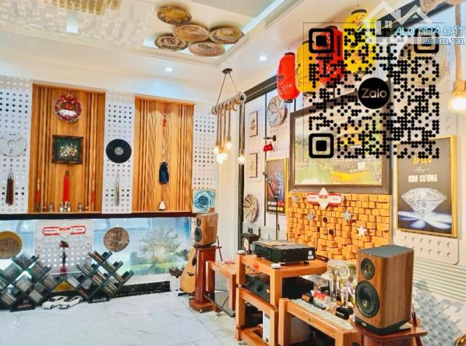 Khu Tên Lửa - Gần Nhà thờ PhaoLô - 4 tầng - 5PN - View công viên - 4