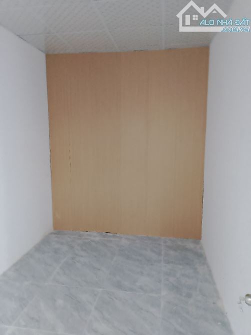🎉🎉Nhà 3 lá cấp 4 đẹp , 1p khách , 2 phòng ngủ, bếp và wc mới căn. - 4