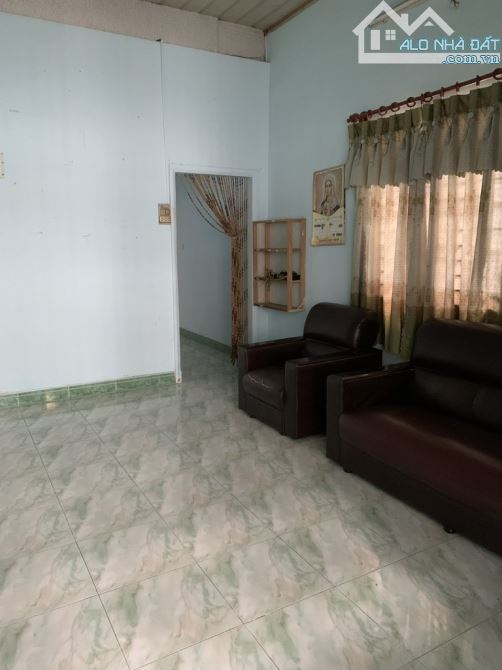 Nhà cấp 4 nở hậu diện tích lớn 61m2 trung tâm Tam Bình, chỉ 3.xTỷ - 4