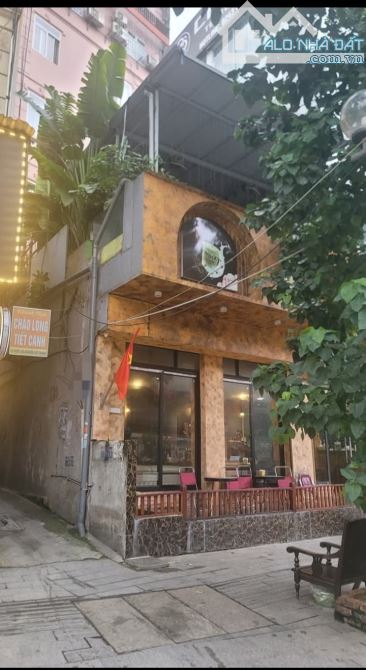 Cần bán nhà mặt phố Nguyễn Chí Thanh căn góc mặt tiền 5m. - 4