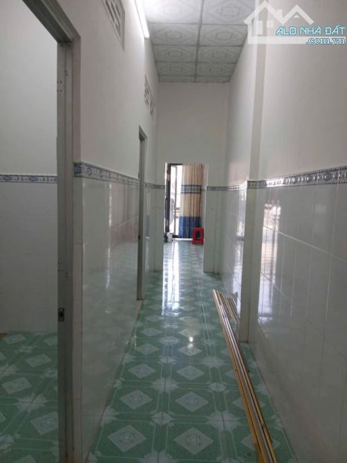 Căn nhà đẹp ngay trung tâm 72m2 nhà cấp 4 giá 770 triệu thương lượng - 4