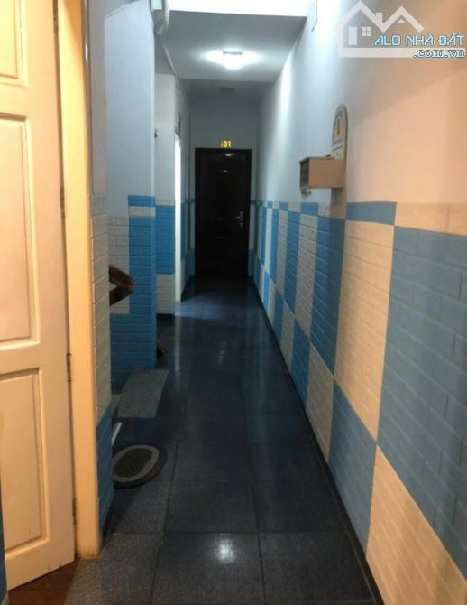 Bán Hotel 1 trệt 2 tầng 212m2 giá 1 TỶ 050 triệu ở Tân Thạnh Đông - 4
