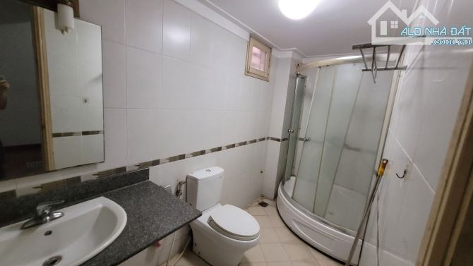 Mặt ngõ ôtô tránh- 60m ra Lạc Long Quân- 90m²- Mt 9m- Gần Hồ Tây- Ở Sướng- Xây Toà Vp đẹp - 4
