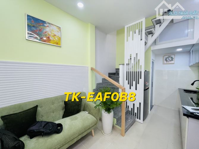NHÀ SIÊU ĐẸP - LÝ CHÍNH THẮNG - 3 TẦNG 2PN- TẶNG HẾT NỘI THẤT- CHỈ NHỈNH 3 TỶ - 4
