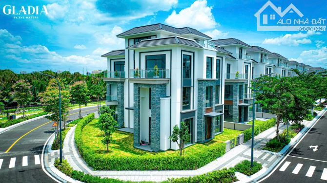 Tham quan thực tế khu compound Nhà Phố - Biệt Thự ven sông Quận 2 của Khang Điền - 4