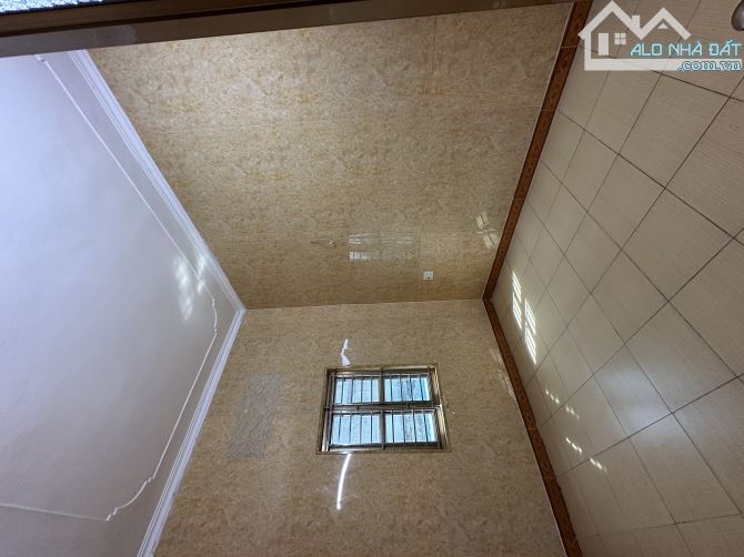 Nhà giá rẻ ngõ đường 19/5 dân xây còn ở tốt - 4