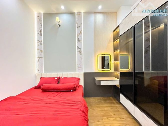 SIÊU PHẨM 3 TẦNG – Đ. NGUYỄN THỊ HƯƠNG, NHÀ BÈ – FULL NỘI THẤT CAO CẤP - 3