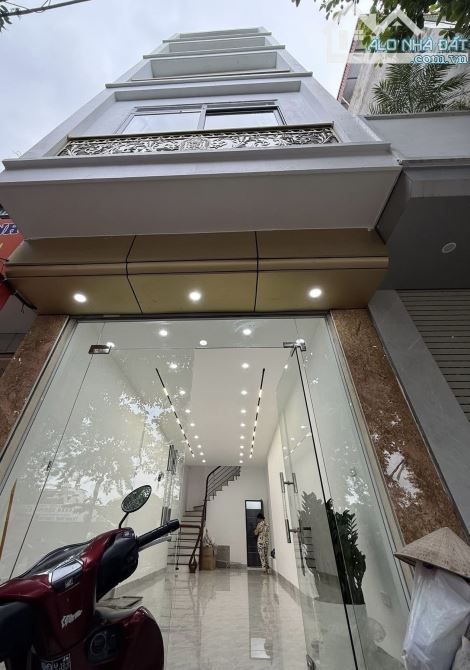 Gấp bán nhà mặt phố Kim Giang 41m 5 tầng nhà mới full nội thất - 4
