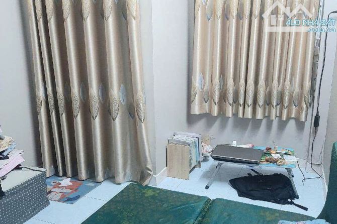 Bán nhà hẻm xe hơi, Lạc Long Quân, Tân Bình, 42 m² (4m x 11m), 2 phòng - Giá 4.2 tỷ TL - 4