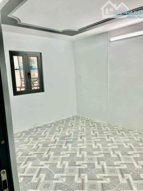 NHÀ VỊ TRÍ ĐẸP GIÁP TÂN PHÚ DIỆN TÍCH TO GIÁ RẺ 3 TẦNG 60M2. SỔ A4 HOÀN CÔNG ĐỦ. BHHA, - 4