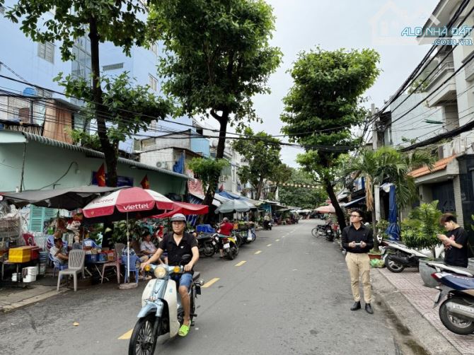 MẶT TIỀN NỘI BỘ 12M DƯƠNG BÁ TRẠC QUẬN 8 SÁT BÊN Q1, 60M2 - 4