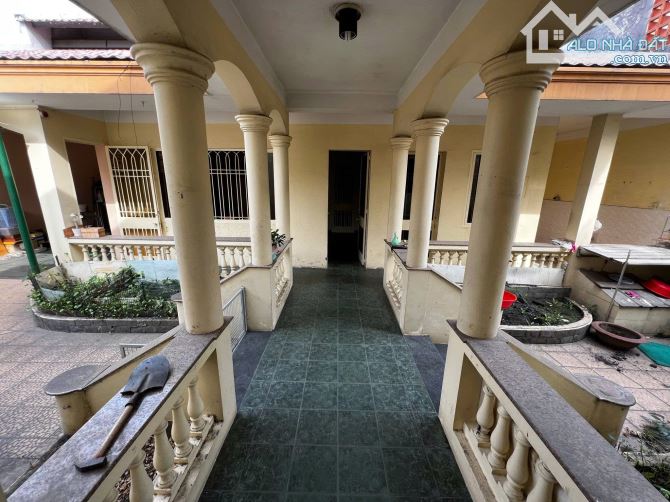 Biệt Thự đường Tân Trụ, P.15, Tân Bình, DT: 462m2, chỉ 35 tỉ 500tr - 4