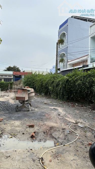 Hóc Môn (Tân Xuân-HM) bán lô đất full TC 242m2 HXH gần Lê Thị Hà và Song Hành giá 7,6tỷ - 4