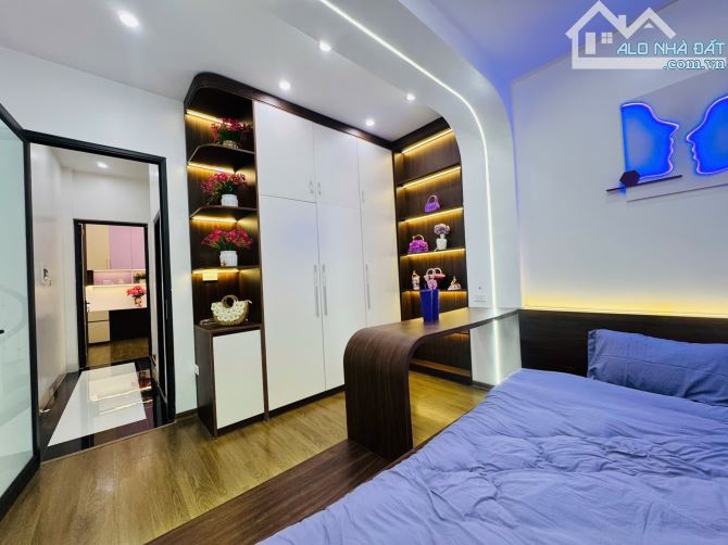 HỒNG MAI, QUẬN HAI BÀ TRƯNG NHÀ ĐẸP, AN SINH ĐỈNH.40M2,4 TÂNG, 10M RA ĐƯỜNG Ô TÔ. - 4