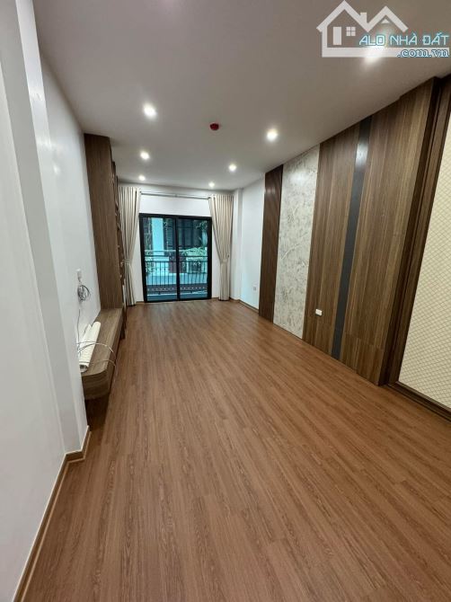 Bán nhà Yên Lãng Đống Đa, 53m2 * 5 tầng thang máy, MT 3,5M. Giá 15.5 tỷ - 5