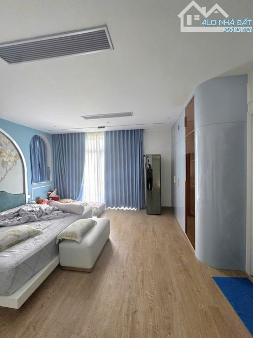BIỆT THỰ MỸ GIA, GÓI 2, ĐƯỜNG SỐ 7, 198M2, NGANG 10M, GIÁ 16,7 TỶ. CN22.8 - 5