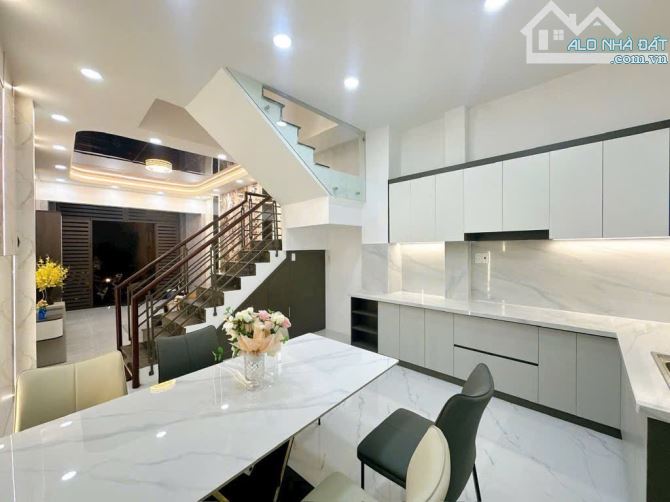 NHÀ 3 tầng, Đường THỚI AN 19 ( NGUYỄN THỊ KIÊU ), phường THỚI AN, Q12, DT 56m2 ( 4m x 14m - 5
