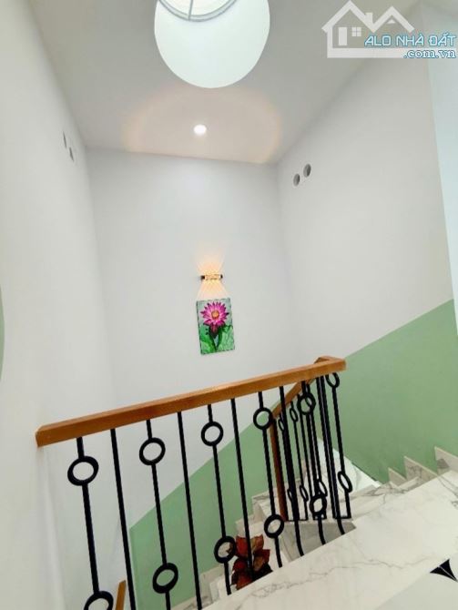 Gò Dầu Tân Phú,2 Tầng, Hẻm 4m, 56m2 (4 x 14) Sát Mặt Tiền ,Giá 5.9 Tỷ TL - 5