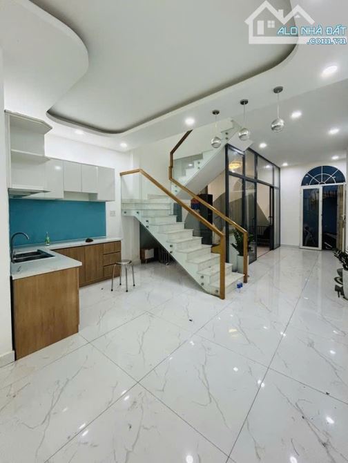 Nhà quận 7, mới toanh, gần quận 1, đại học Tôn Đức Thắng - 5