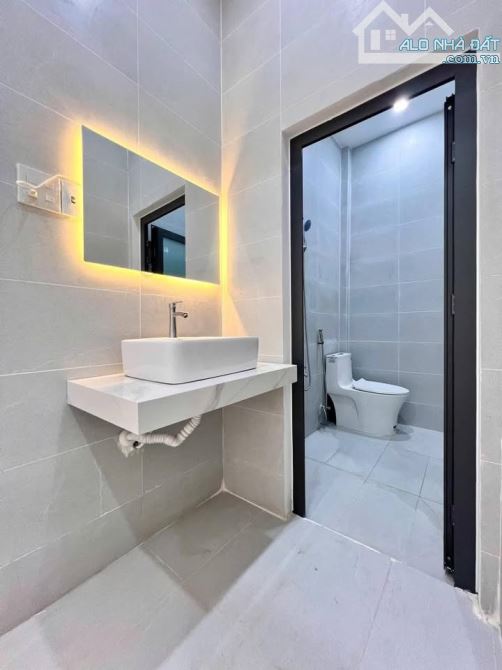 BÁN NHÀ 1 TRỆT 1 LẦU MỚI KENG - CÁCH TRUNG TÂM BIÊN HÒA 10’ ĐI XE. - 5