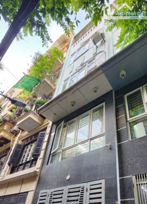 VIP Bán gấp- Hoàng Quốc Việt – Cầu Giấy  – 38m² - mặt tiền 3,6m - 5 tầng – Giá chỉ 14,5 tỷ - 5