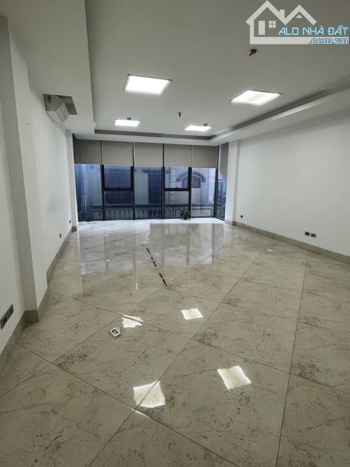 Cho thuê căn nhà phố Vũ Phạm Hàm, Diện tích 65m2 x 6,5 tầng thông sàn có Thang Máy - 5