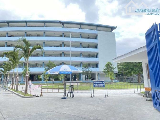 Bán nhà ngay Đại học Ngân Hàng, Hoàng Diệu 2, 56m2, 2 tầng - 5