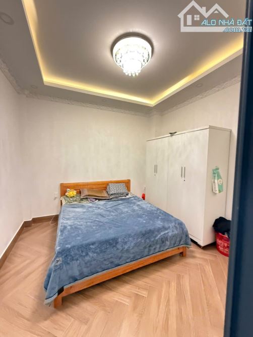 Nhà 1/ Đường Bình Thành - gần Nguyễn Thị Tú, Ngã 4 Gò Mây(5m*16m- 3 lầu- 5ty750 TL) hẻm 7m - 5