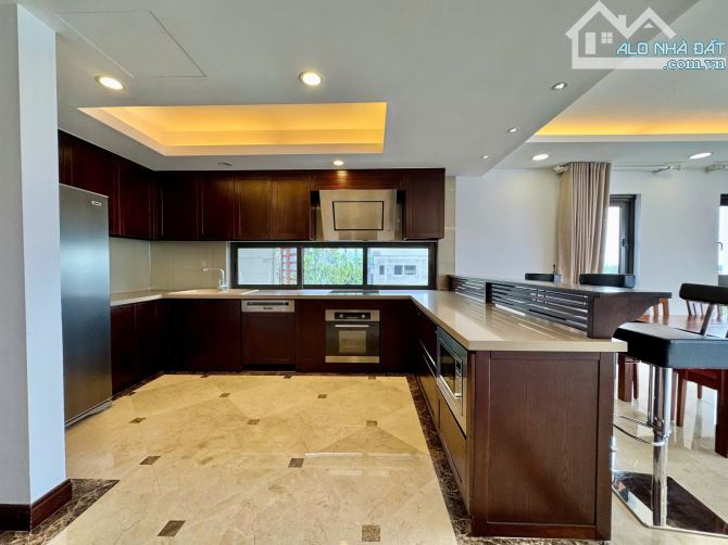 cho thuê căn hộ 3 ngủ cao cấp mặt hồ tây - 5