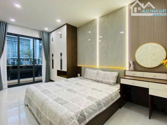 XE HƠI TẬN NHÀ . 3TÂNG. 36M2 . SỔ NỞ HẬU . FULL NỘI THẤT . SÁT MẶT TIỀN . - 5
