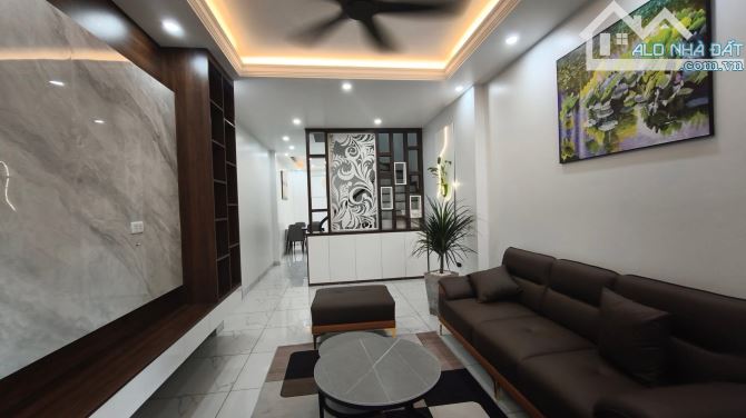 🔥 SIÊU PHẨM NGỌC THỤY - 44M² - 4 TẦNG - Ô TÔ ĐỖ CỬA - 9,2TỶ! - 5