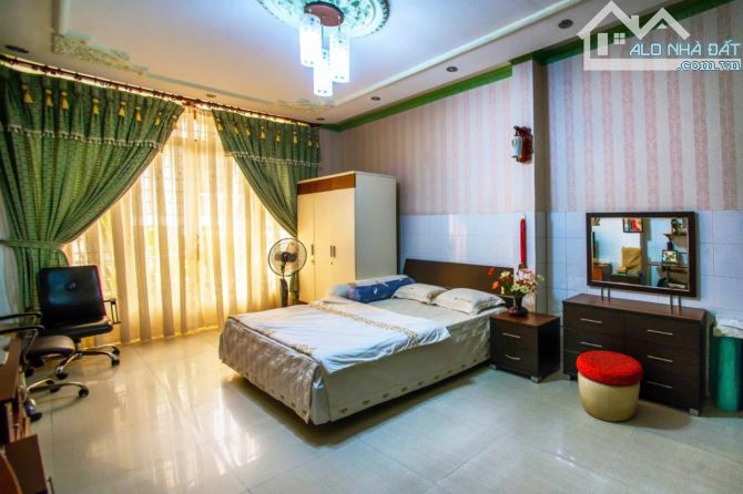 Cần tiền, bán gấp nhà mặt tiền 4 tầng ngay chợ Phụ Tùng xe Tân Thành, Quận 5 - 5