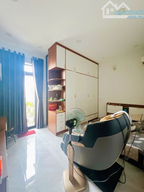Nhà NGUYỄN SƠN, TÂN PHÚ, hẻm 10m kinh doanh, 3PN, nhỉnh 7 Tỷ - 5